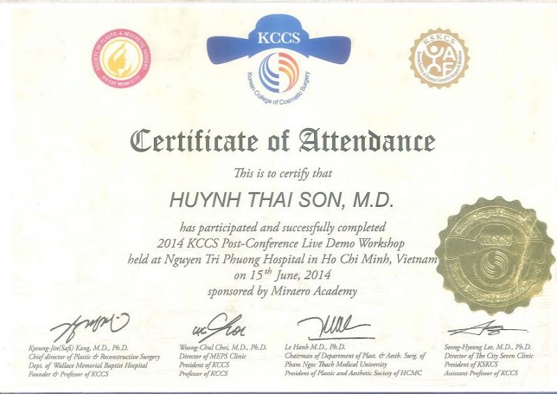 Hoàn thành chương trình đào tạo thực hành (Live Demo Workshop) do Korean College of Cosmetic Surgery (KCCS) tổ chức tại TP.HCM (2014)