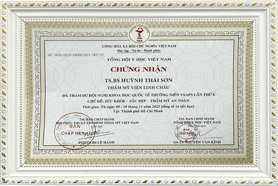 Chứng nhận từ KCCS (Korean College of Cosmetic Surgery) tại TP. Hồ Chí Minh